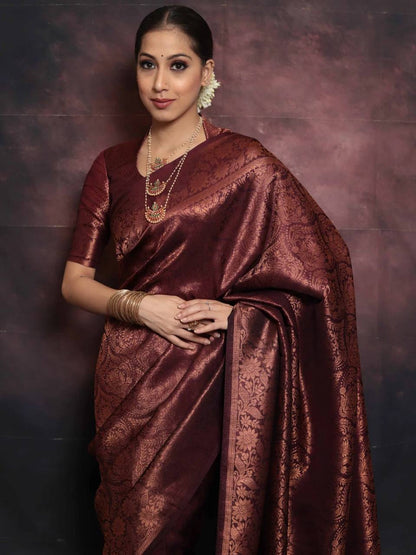 Organic Banarasi Wedding Saree – Lightweight & Breathable